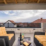 Relax 3bdr With Terrace And Bbq