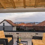 Appartement Relax 3bdr With Terrace And Bbq