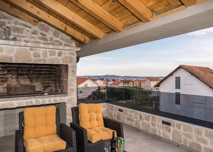 Relax 3bdr With Terrace And Bbq Apartment Zadar